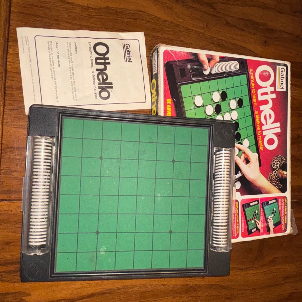 Vintage Green Gabriel Othello Strategy Board Game 1977